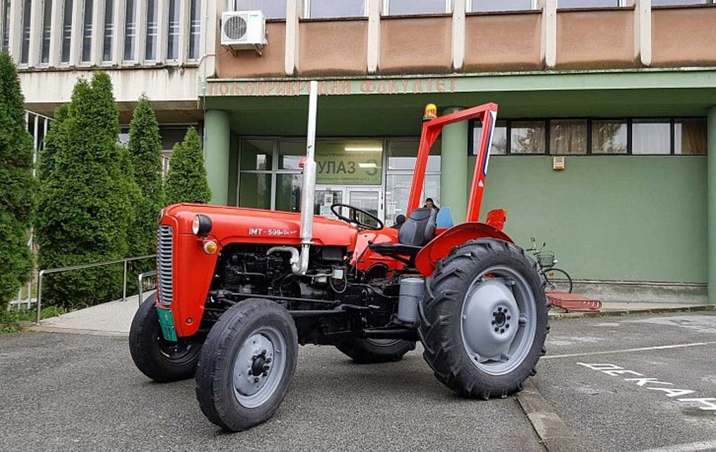 zastitni-ram-za-upotrebljavani-traktor-subvencija